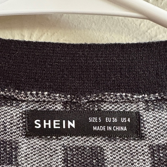 SHEIN Black & White Checkered Open Front Cardigan - Picture 2 of 3